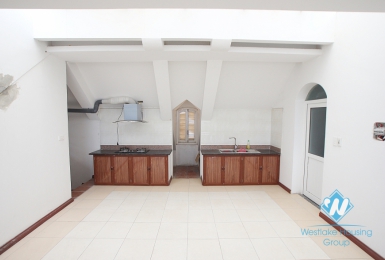 03 bedrooms apartment for rent in Tay Ho District, Ha Noi - Unfurnished